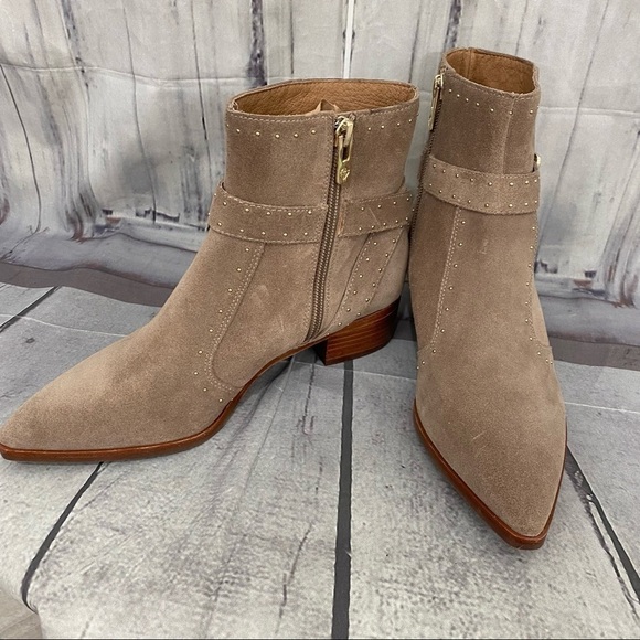 Antonio Melani Size 6M Beige Linadee Suede Leather Studded Block Heel Booties - Picture 11 of 15